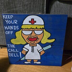 NURSE WOOD PLAQUE READY TO HANG.